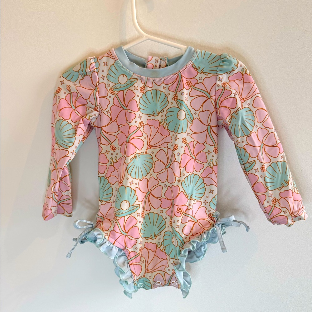Girls Long Sleeve Rash Guard with Front Zipper - Seashell 12-18m